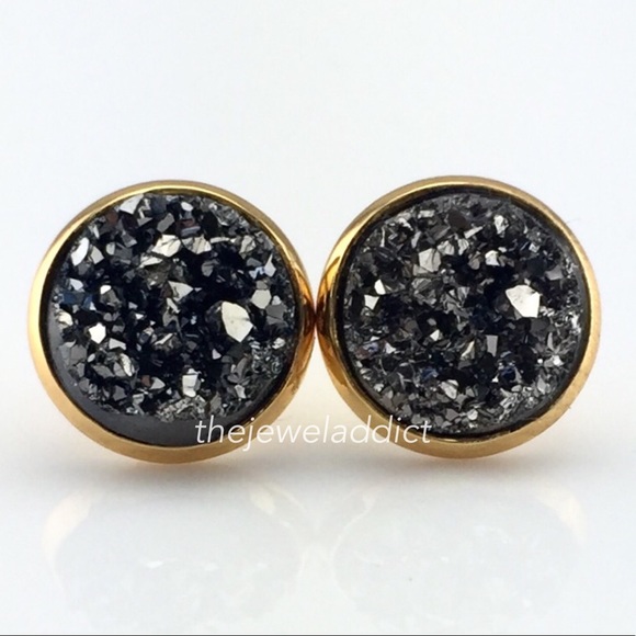 3 for 15🎀chunky grey Druzy style gold earrings - Picture 4 of 9